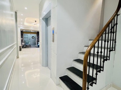 Cho thuê pjongf khép kín chính chủ t2 1117