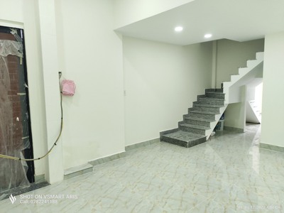 Cho thuê pjongf khép kín chính chủ t2 486