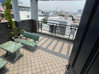 Cho thuê pjongf khép kín chính chủ t2 616