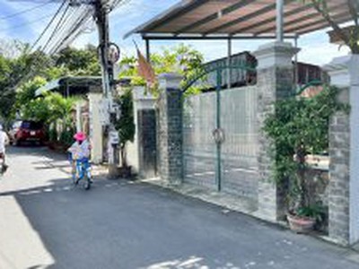 Cho thuê pjongf khép kín chính chủ t2 1039