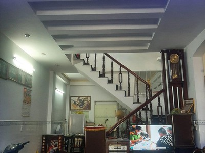 Cho thuê pjongf khép kín chính chủ t2 1213
