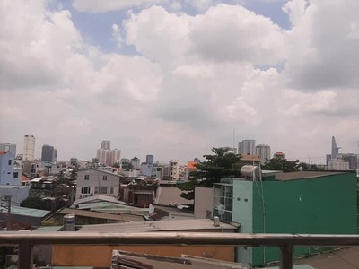 Cho thuê pjongf khép kín chính chủ t2 1216
