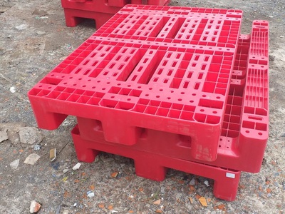 Bán pallet nhựa kê hàng giá cực rẻ tại Đà Nẵng 2