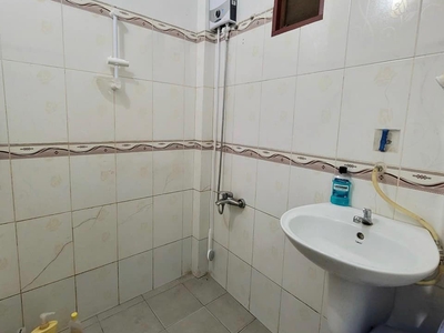 Bán nhà 1 trệt 1 lầu gần cầu vượt Sóng Thần p.An Bình Dĩ An 3