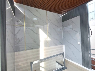 Cho thuê pjongf khép kín chính chủ t2 1736