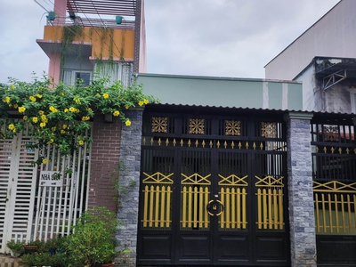 Cho thuê pjongf khép kín chính chủ t2 1844