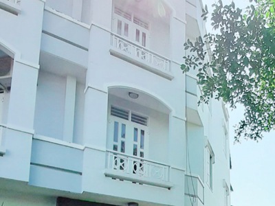 Cho thuê pjongf khép kín chính chủ t2 1872