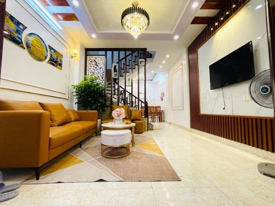 Cho thuê pjongf khép kín chính chủ t2 1588