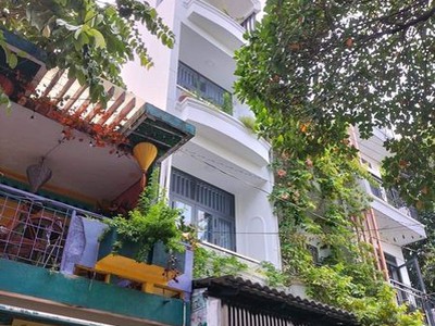 Cho thuê pjongf khép kín chính chủ t2 1463