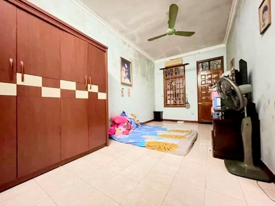 Cho thuê pjongf khép kín chính chủ t2 1851