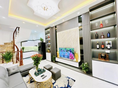 Cho thuê pjongf khép kín chính chủ t2 1708