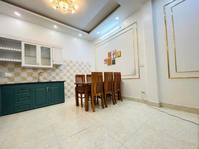 Cho thuê pjongf khép kín chính chủ t2 1590