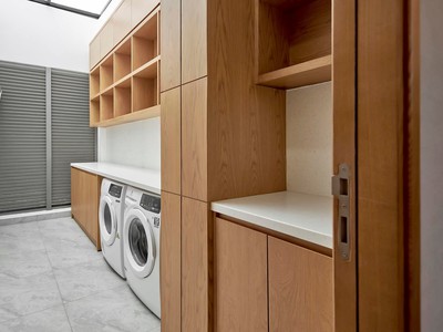 Cho thuê pjongf khép kín chính chủ t2 1694