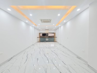 Cho thuê pjongf khép kín chính chủ t2 1582