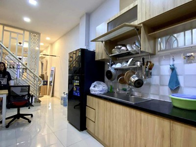 Cho thuê pjongf khép kín chính chủ t2 2309