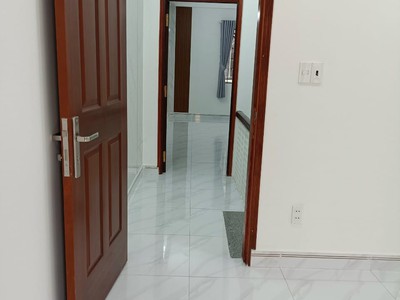 Cho thuê pjongf khép kín chính chủ t2 1513