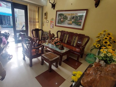 Cho thuê pjongf khép kín chính chủ t2 2191