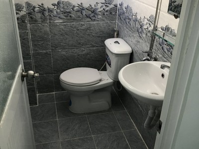 Cho thuê pjongf khép kín chính chủ t2 1840