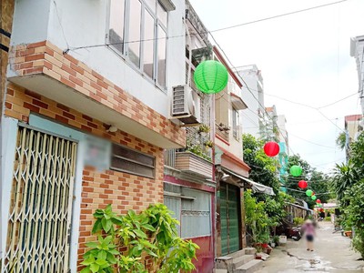 Cho thuê pjongf khép kín chính chủ t2 1932