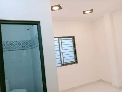 Cho thuê pjongf khép kín chính chủ t2 1938
