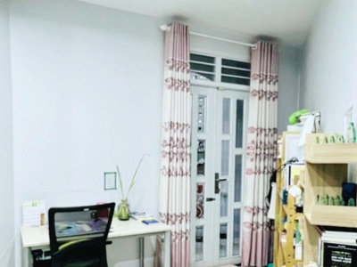 Cho thuê pjongf khép kín chính chủ t2 1876