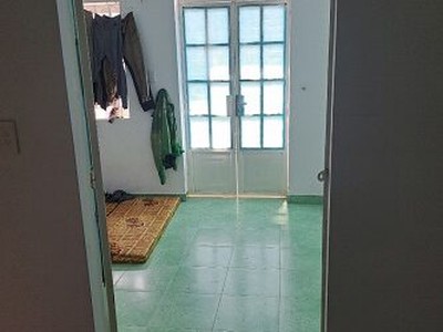 Cho thuê pjongf khép kín chính chủ t2 2271