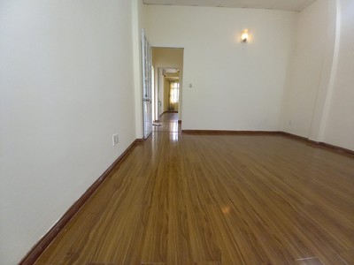 Cho thuê pjongf khép kín chính chủ t2 2150