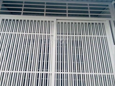 Cho thuê pjongf khép kín chính chủ t2 2205