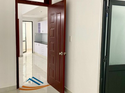 Cho thuê pjongf khép kín chính chủ t2 2015