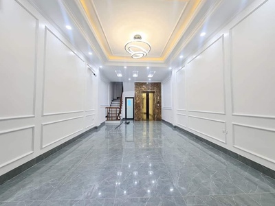 Cho thuê pjongf khép kín chính chủ t2 1843