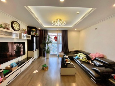 Cho thuê pjongf khép kín chính chủ t2 1841