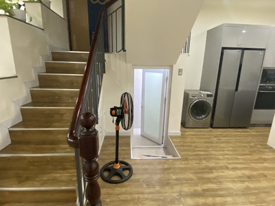 Cho thuê pjongf khép kín chính chủ t2 2036