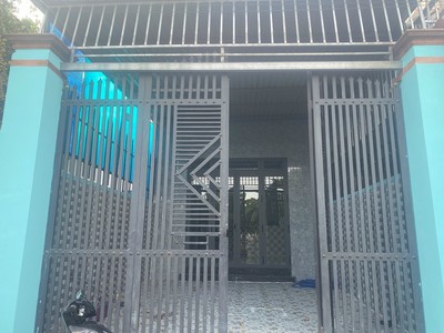 Cho thuê pjongf khép kín chính chủ t2 2063