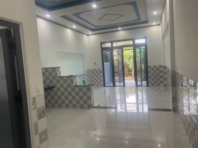 Cho thuê pjongf khép kín chính chủ t2 2065