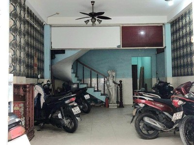 Cho thuê pjongf khép kín chính chủ t2 1488