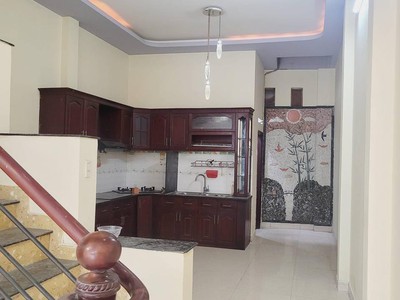 Cho thuê pjongf khép kín chính chủ t2 1427