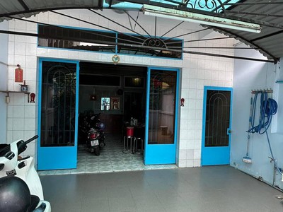 Cho thuê pjongf khép kín chính chủ t2 1444