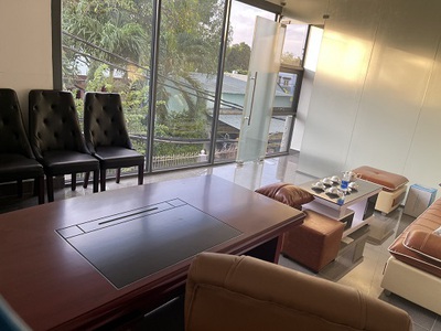 Cho thuê pjongf khép kín chính chủ t2 2041