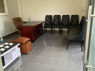 Cho thuê pjongf khép kín chính chủ t2 2040