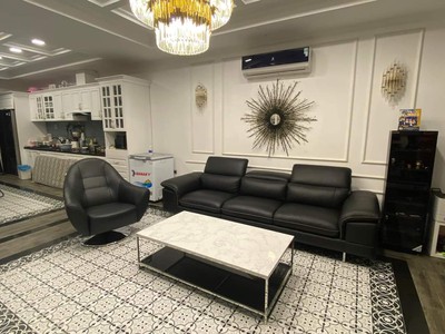 Cho thuê pjongf khép kín chính chủ t2 2304
