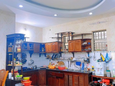 Cho thuê pjongf khép kín chính chủ t2 1570