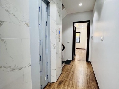 Cho thuê pjongf khép kín chính chủ t2 1421
