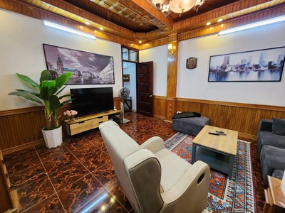Cho thuê pjongf khép kín chính chủ t2 1436