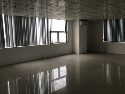 Cho thuê mặt bằng kinh doanh hoặc văn phòng trong toà nhà siêu khủng Lê Hồng Phong 2
