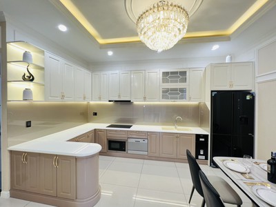 Cho thuê pjongf khép kín chính chủ t2 1415
