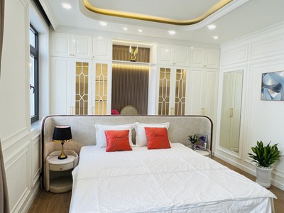 Cho thuê pjongf khép kín chính chủ t2 1417