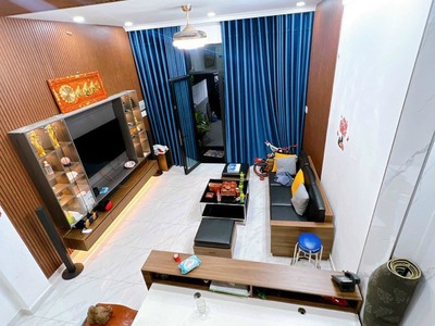 Cho thuê pjongf khép kín chính chủ t2 2908