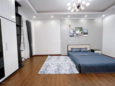 Cho thuê pjongf khép kín chính chủ t2 2591