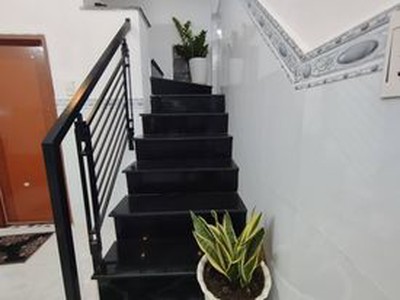 Cho thuê pjongf khép kín chính chủ t2 3063