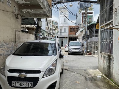 Cho thuê pjongf khép kín chính chủ t2 3035